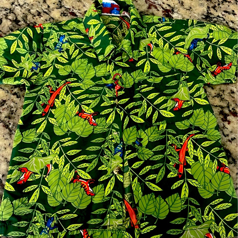 12 Month Rain Forest Print Button Down